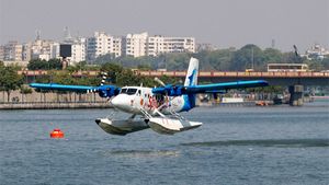 India's First Seaplane Service Launched: भारत की पहली सीप्लेन सेवा हुई शुरू, पीएम ने किया उद्घाटन