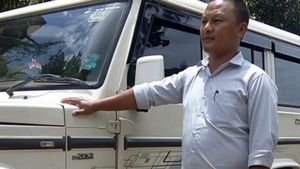 गर्भवती महिलाओं को अस्पताल पहुंचाने कार को बनाया एम्बुलेंस, लाॅकडाउन में बचाई सैंकड़ों की जान