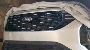 New Ford SUV Revealed: फोर्ड की महिंद्रा एक्सयूवी500 आधारित एसयूवी की जानकारी आई सामने, जानें