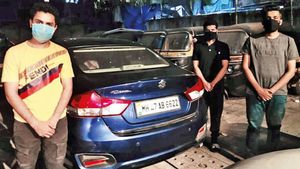 शराब पीकर 3 युवक कार से कर रहे थे खतरनाक स्टंट, वायरल हुआ वीडियो तो पुलिस ने पकड़ा