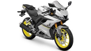 Yamaha R15 V3 Gets New Colours: यामाहा आर15 वी3 नए कलर ऑप्शन में हुई लॉन्च, जानें क्या है खास