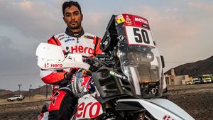 CS Santosh Retires From Dakar Rally: सीएस संतोष डकार रैली 2021 के स्टेज 4 में हुए हादसे का शिकार, हुए बाहर