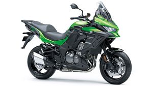 2021 Kawasaki Versys 1000: नई कावासाकी वर्सेस 1000 हुई लाॅन्च, जानें बाइक में क्या है नया