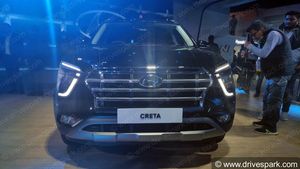 Hyundai Creta 7-Seater Spied: हुंडई क्रेटा 7-सीटर टेस्टिंग के दौरान दिखी, इंटीरियर की जानकारियां आई सामने