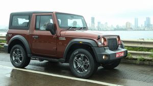 Mahindra Thar Bookings Milestone: महिंद्रा थार की बुकिंग 39,000 के पार, ऑटोमेटिक वैरिएंट की मांग अधिक