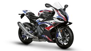 BMW M 1000 RR Teased: बीएमडब्ल्यू एम 1000 आरआर सुपर बाइक का टीजर हुआ जारी, जल्द होगी लाॅन्च