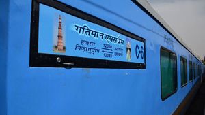 Gatiman Express Returns: फिर से शुरू हुई देश की सबसे तेज रफ्तार ट्रेन, जानें गतिमान एक्सप्रेस की खास बातें
