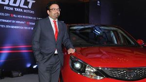 Pratap Bose Quits Tata Motors: प्रताप बोस ने टाटा मोटर्स डिजाईन चीफ का पद छोड़ा, यह लेंगे उनकी जगह