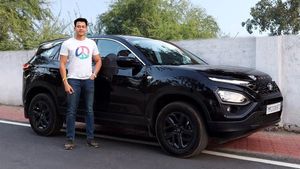 One Family Buys 4 Tata Harrier: एक ही परिवार ने खरीद ली 4 टाटा हैरियर एसयूवी, जानें क्या है कारण