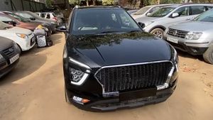 सिर्फ 2.40 लाख रुपये में Hyundai Creta E बेस ट्रिम बन गया टॉप SX (O) ट्रिम, देखें वीडियो