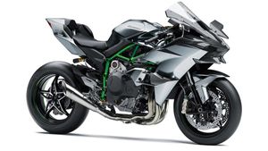 नई कावासाकी Ninja H2R भारत में हुई लाॅन्च, जानें बाइक की खासियतें