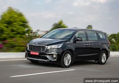 तेलंगाना में 32 एडिशन कलेक्टर्स को सौंपी गयी Kia Carnival, कोविड के दौर में खरीदी गयी 30 लाख वाली कारें