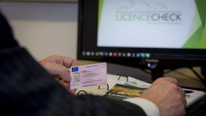 जुलाई से बदलेगा Driving Licence बनवाने का नियम, घर बैठे ही बनेगा DL