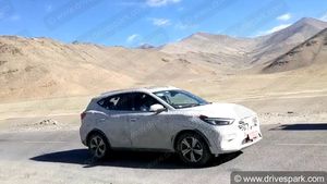 MG Astor को पहाड़ों में किया जा रहा टेस्ट, जानें कैसा होगा लुक और डिजाईन
