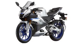 नई Yamaha R15 बाइक और Aerox मैक्सी स्कूटर भारत में लाॅन्च, जानें क्या है कीमत, फीचर्स और स्पेसिफिकेशन