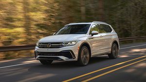 Volkswagen Tiguan फेसलिफ्ट 7 दिसंबर को होगी भारत में लाॅन्च, जानें इंजन, फीचर्स की पूरी डिटेल्स