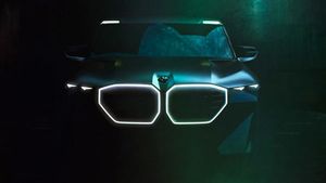 BMW कॉन्सेप्ट XM फ्लैगशिप SUV का टीजर हुआ जारी, हो सकती है कंपनी की इलेक्ट्रिक कार