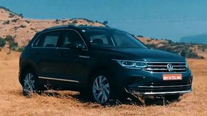 नई Volkswagen Tiguan भारत में 31.99 लाख रुपये की कीमत में हुई लॉन्च, जानें फीचर्स, इंजन जानकारी
