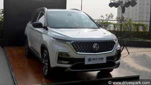 MG Hector SUV का पेट्रोल-DCT वेरिएंट हुआ बंद, अब सिर्फ पेट्रोल-CVT विकल्प में होगी उपलब्ध