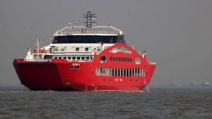 इस शहर में शुरू होने जा रही है देश की पहली वाटर टैक्सी, परिवहन में बचाएगी 1.30 घंटे का समय