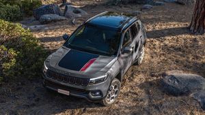 Jeep Compass और Compass Trailhawk की कीमत में हुआ इजाफा, जानें कितनी हो गई महंगी
