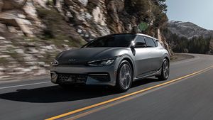 Kia EV6 ग्राहकों को खूब आई पसंद, केवल एक हफ्ते में हुई सभी यूनिट्स की बुकिंग