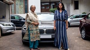 पूर्व-अभिनेत्री वहीदा रहमान ने खरीदी नई बीएमडब्ल्यू 5-सीरिज फेसलिफ्ट, जानें कितनी है कीमत