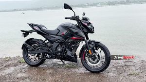 Bajaj Pulsar N160 Review: क्या होगी 160सीसी की टाॅप परफार्मिंग बाइक? पढ़ें रिव्यू