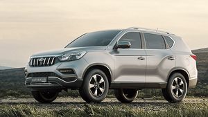 महिंद्रा अल्टुरस जी4 का नया 2-व्हील ड्राइव वेरिएंट हुआ लाॅन्च, टोयोटा फाॅर्च्यूनर को देगी टक्कर, जानें कीमत