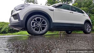 क्या स्पीड ब्रेकर में टकराती है आपकी कार? जानें ग्राउंड क्लीयरेंस को बढ़ाने के आसान तरीके