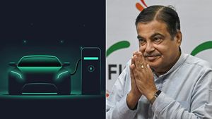 ग्रीन एनर्जी पर नितिन गडकरी का सुझाव, कहा- इलेक्ट्रिक वाहन खरीदने वालों को सस्ते रेट में लोन दें बैंक
