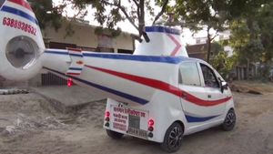 जरा टैलेंट तो देखिए!टाटा नैनो को ही बना दिया हेलिकॉप्टर, इस गांव का नाम हुआ रोशन