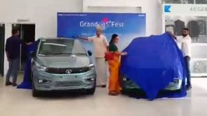 टाटा मोटर्स ने शुरू की सबसे सस्ती इलेक्ट्रिक कार की डिलीवरी, 133 शहरों में हाथों हाथ मिलेगी कार