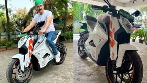 इस मशहूर एक्टर ने खरीदी Ultraviolette F77, एक बार चार्ज होने पर 307km तक मिलेगी रेंज, जानें कीमत
