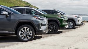 शानदार कॉम्पैक्ट SUV लेकर आ रही है Toyota, Mahindra XUV700 को देगी टक्कर, होंगे ये बवाल फीचर्स