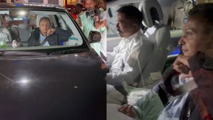 Mercedes जैसी लग्जरी कारों में सफर करने वाले अनिल अंबानी अब Hyundai की इस कार की करते हैं सवारी