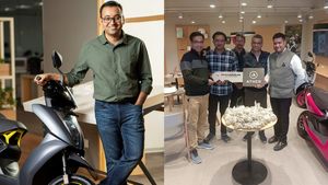 10-10 के सिक्के लेकर Ather का ये जबरदस्त Electric Scooter खरीदने पहुंचा शख्स, कंपनी के CEO ने किया कुछ ऐसा..