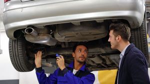 बरसात में कार के Underbody का प्रोटेक्शन है जरूरी, नहीं तो बाद में हो सकता है बड़ा नुकसान!