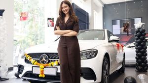 Saumya Tandon : टीवी की इस पॉपुलर हीरोइन ने खरीदी 90 लाख की लग्जरी कार, शानदार फीचर्स से है लैस