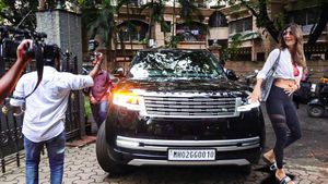 Shilpa Shetty ने खरीदी नई Range Rover, बोल्ड लुक के साथ मिलते हैं बवाल फीचर्स, कीमत जान दंग रह जाएंगे आप!