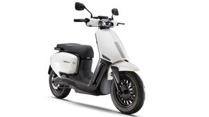 Electric scooters की दुनिया में VLF का धमाकेदार आगाज, इस त्योहारी सीजन धूम मचाएगा इटली का स्कूटर
