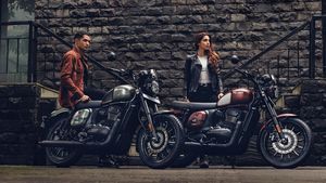 Royal Enfield को दिन में तारे दिखाने वाली नई Jawa 42 बाइक लॉन्च, कीमत पहले से 17 हजार कम, जानें खूबियां...