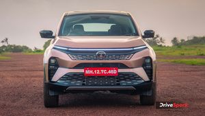 Tata Curvv Review: कितनी खास है देश की सबसे किफायती Coupe SUV? खरीदने से पहले जानिए खूबियां और खामियां