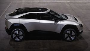 दमदार लुक, 682km रेंज और मात्र इतनी कीमत, मिनटों में जानें Mahindra की इस नई इलेक्ट्रिक SUV के बारे में सब कुछ