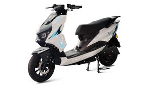 मात्र 71,500 कीमत में लॉन्च हुई New Electric Scooter, सिंगल चार्ज में चलेगा 100km, इतने मिनट में होगा चार्ज