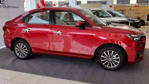 New Honda Amaze V, VX, ZX: फीचर्स और स्पेसिफिकेशन डिटेल्स, जानें कौन सा वेरिएंट है आपके लिए बेस्ट ऑप्शन!