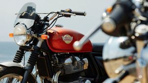 Royal Enfield का जलवा कायम! पिछले महीने हुई बंपर सेल, विदेशी बाजारों में बढ़ा RE का क्रेज