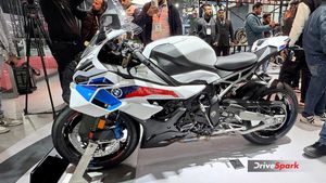 2025 BMW S 1000 RR भारतीय बाजार में लॉन्च, चेक करें इस लग्जरी बाइक की प्राइस और फीचर्स डिटेल