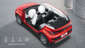 6 एयरबैग, सनरूफ और ADAS सेफ्टी! छोटी फैमिली के लिए बेस्ट है ये 8 लाख वाली SUV, हर महीने हो रही जबरदस्त बिक्री