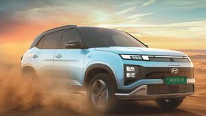 ADAS और पैनोरमिक सनरूफ...Hyundai Creta Electric के इस वेरिएंट में है सबसे ज्यादा दम, अपने लिए चुनें बेस्ट